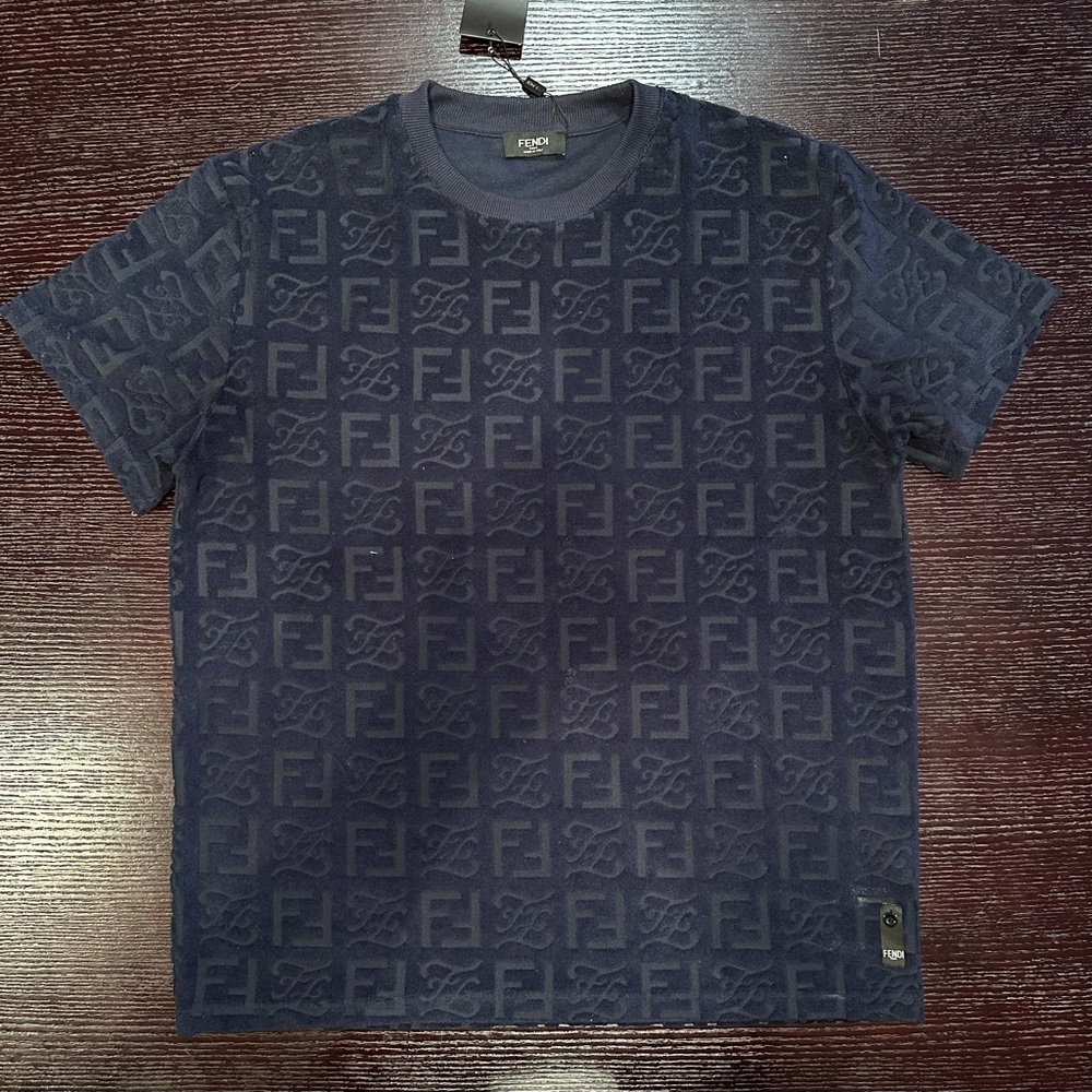 Fendi Men’s Valore logo tee 🔥🔥